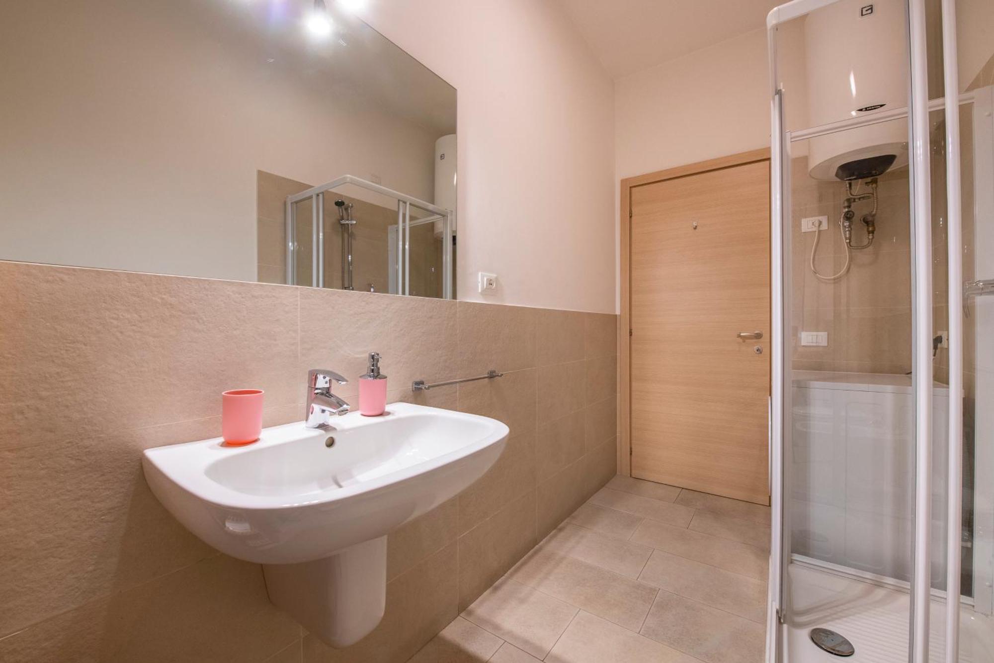 Tra Piazza Erbe E Piazza Bra Raffinata Maison Hotell Verona Eksteriør bilde